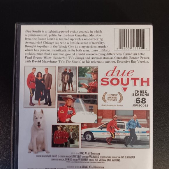 DUE SOUTH THE ULTIMATE COLLECTION THREE SEASONS DVD - Picture 4 of 5